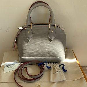 Louis Vuitton alma bb